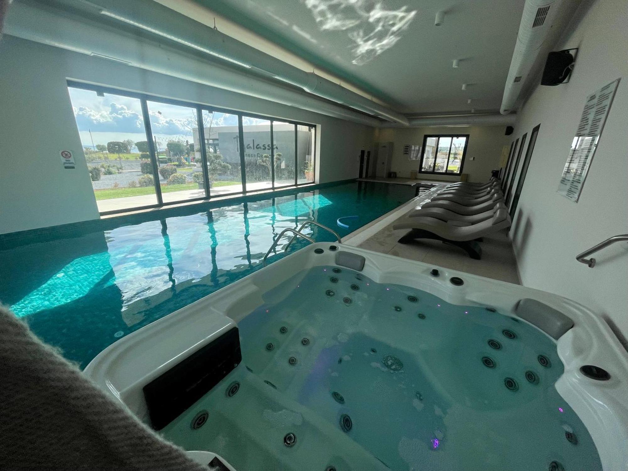 Relaxing Penthouse Suites By The Sea Vokolidha المظهر الخارجي الصورة